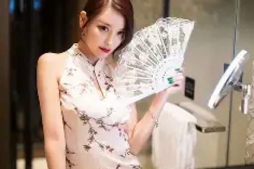 江疏影39岁凭“脚毛”上热搜背后藏着内娱对中年女星最大的傲慢